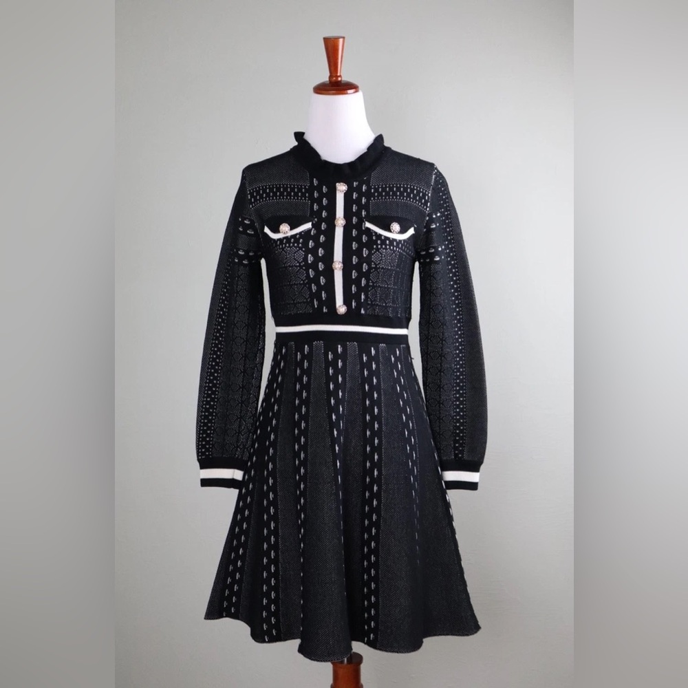 Dalia MacPhee Black & Ivory Knit Fit & Flare Dress Size L